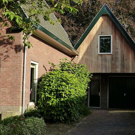B&B Onder De Rode Beuk Дирен Екстериор снимка